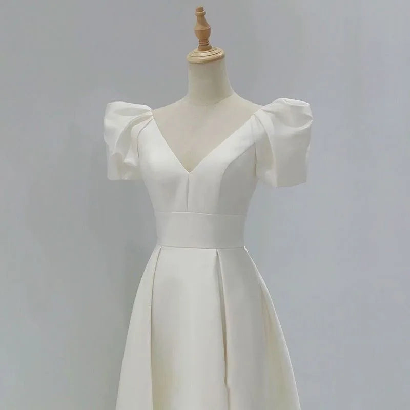 Women’s Short Puffed Sleeves V Neck Wedding Dress